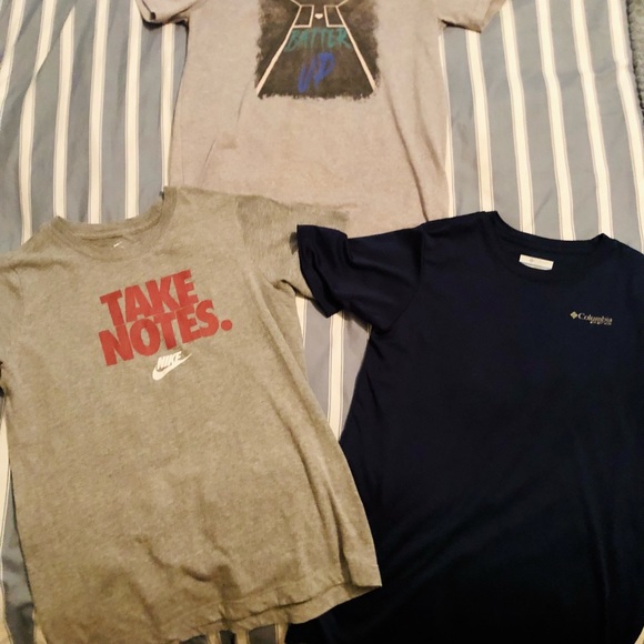 boys lot of clothes nike adidas Columbia Reebok Excellent Condition Size YL - Picture 9 of 9